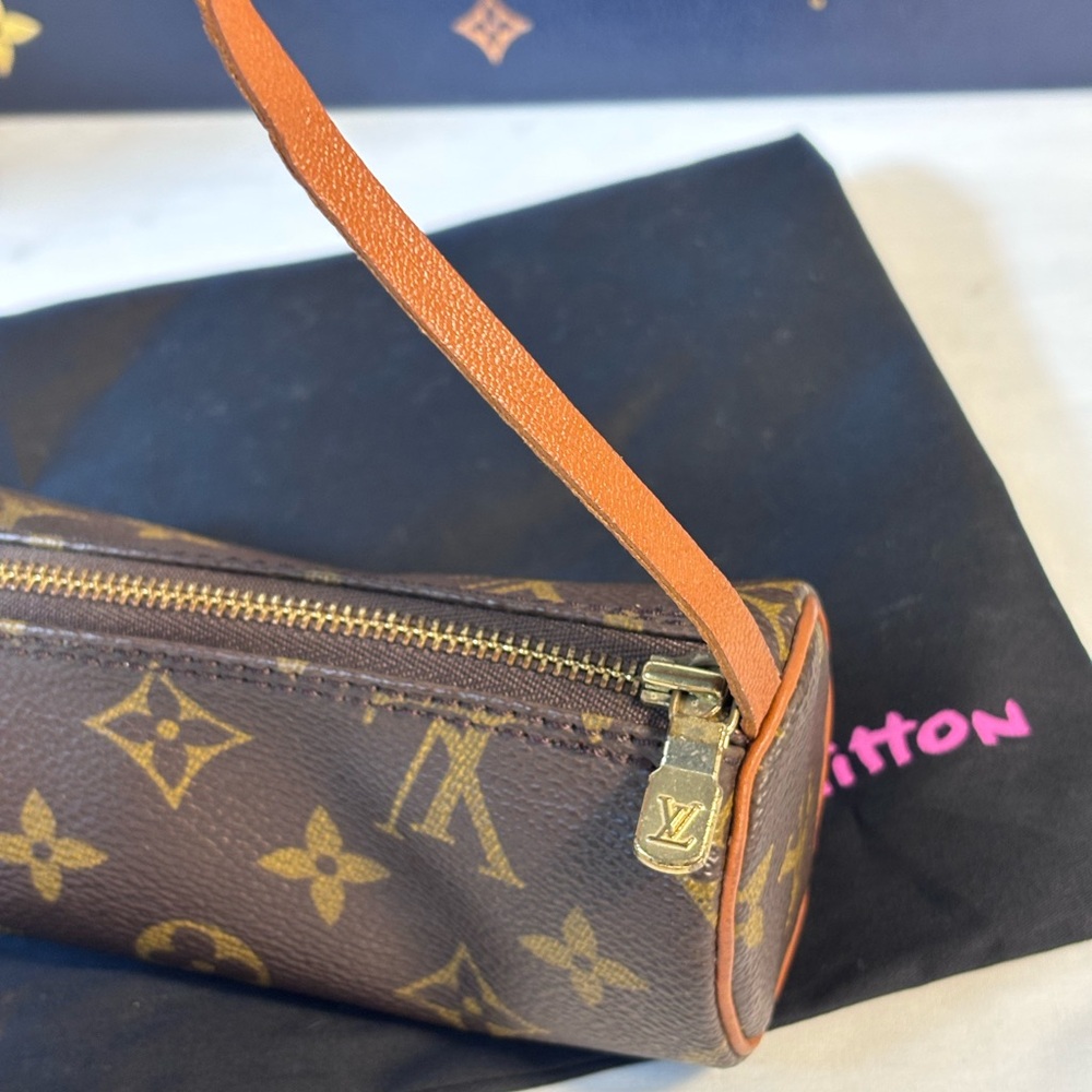 Baby Louis Vuitton Monogram Papillon - Picture 5 of 8